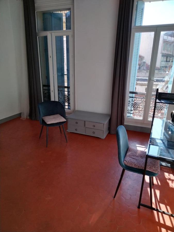 La Plaine Cours Julien: Creative Quarter Private Room Marseille Exterior photo
